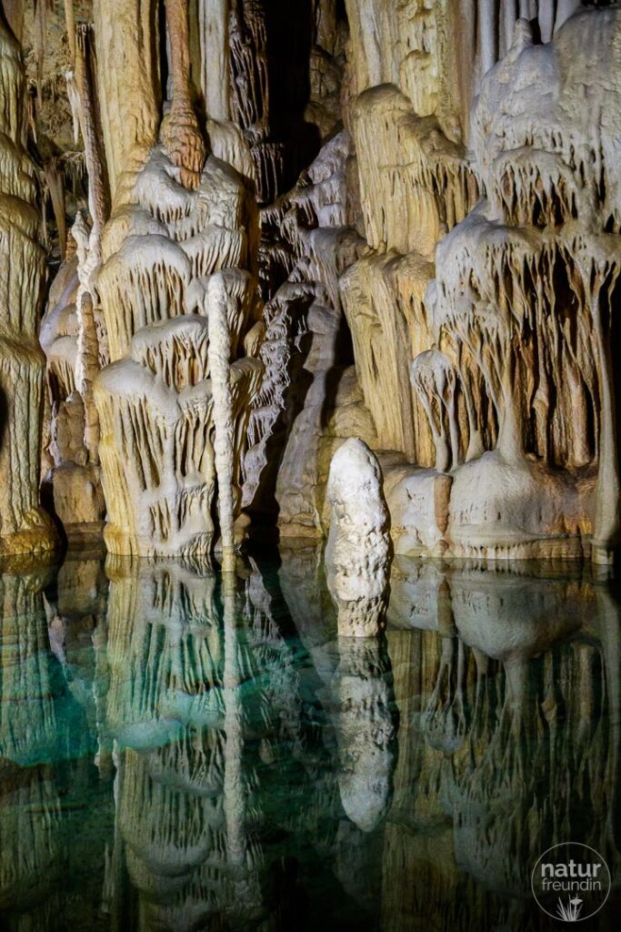 Tropfsteinhöhle Katerloch